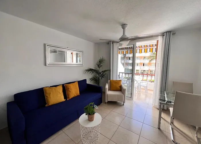 Seafront New Modern Apartman