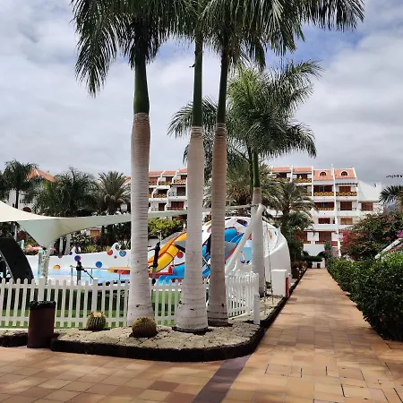 Apartment Seafront New Modern Playa de las Americas (Tenerife)