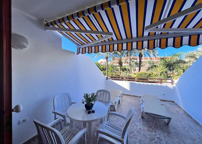 Seafront New Modern Appartement